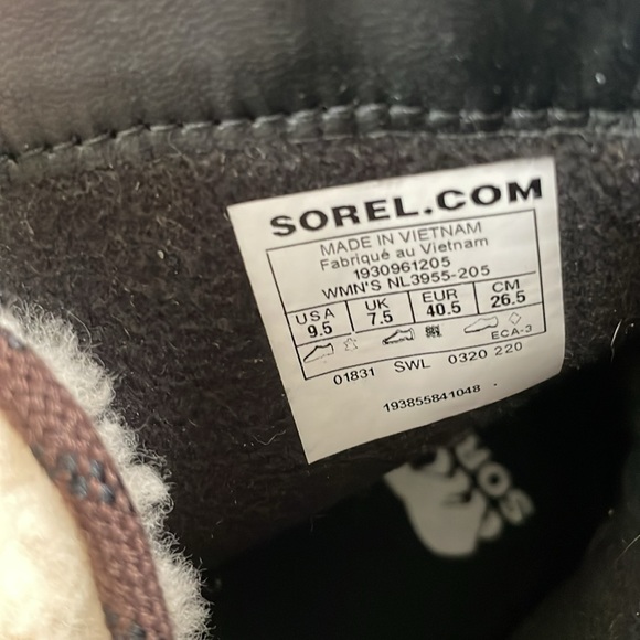 Sorel Lennox Lace Cozy boots - Picture 6 of 12